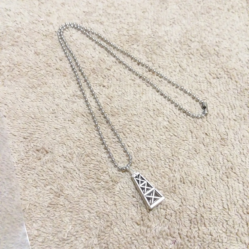 HANDMADE Stainless steel necklace  OIL DERRICK